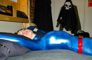 www.leagueofamazingwomen.com - Can't Tell One From The Other Conclusion thumbnail
