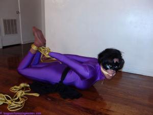 www.leagueofamazingwomen.com - The Final Round thumbnail