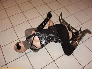 www.leagueofamazingwomen.com - A Serpent Tamed thumbnail