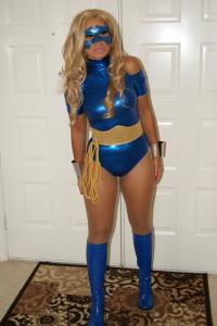 www.leagueofamazingwomen.com - Blue Diamond Captured! New 11/19/12 thumbnail