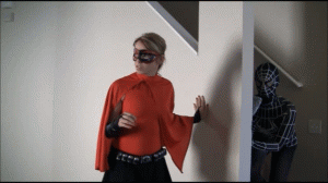 www.leagueofamazingwomen.com - A Heroine Gets Tracked thumbnail