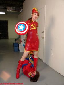 www.leagueofamazingwomen.com - Lost Set 4 thumbnail